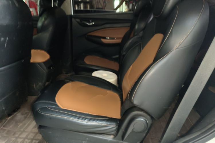 Used Wuling Hongguang S3 2018 1.5T Manual Luxury Model China V Standard Left Rear Seat
