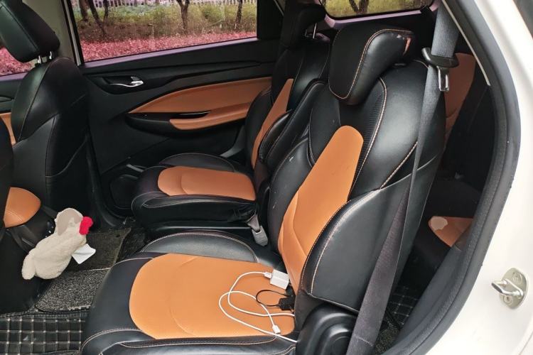 Used Wuling Hongguang S3 2018 1.5T Manual Luxury Model China V Standard Left Rear Seat