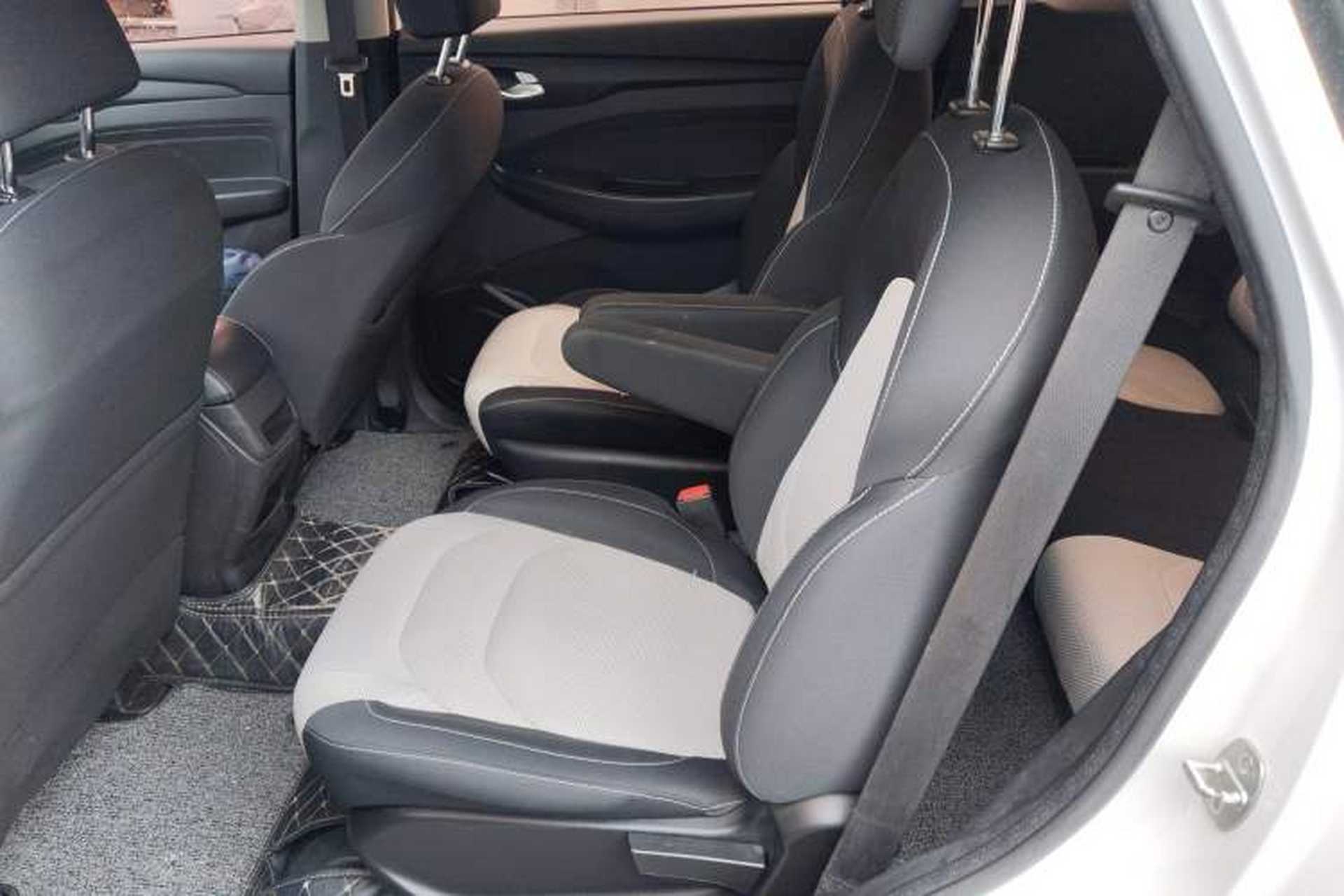 Used Wuling Hongguang S3 2018 1.5L Manual Standard Version China V Standard Left Rear Seat