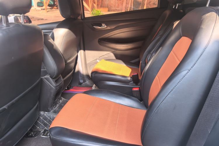 Used Wuling Hongguang S3 2018 1.5L Manual Standard Version China V Standard Left Rear Seat