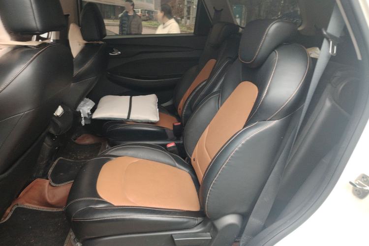 Used Wuling Hongguang S3 2018 1.5T Manual Comfort Model China V Standard Left Rear Seat