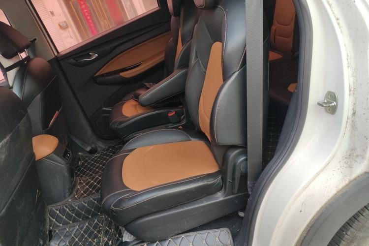 Used Wuling Hongguang S3 2018 1.5L Manual Luxury Model China V Standard Left Rear Seat