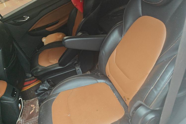 Used Wuling Hongguang S3 2018 1.5L Manual Luxury Model China V Standard Left Rear Seat