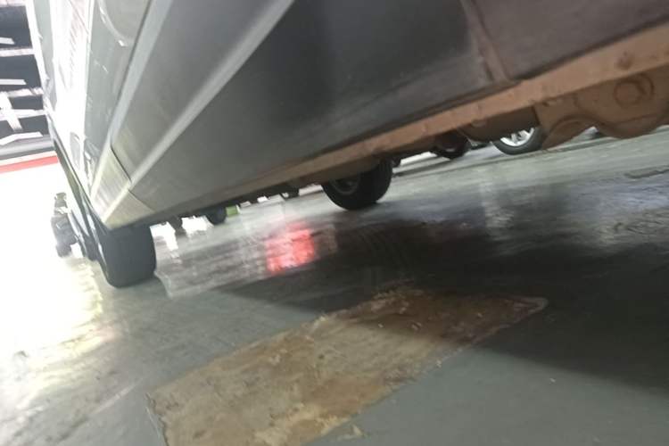 Used Wuling Hongguang S3 2018 1.5L Manual Standard Version China V Standard Left Side Sill