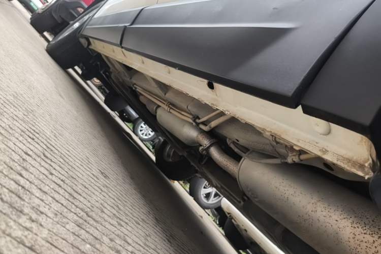 Used Wuling Hongguang S3 2018 1.5T Manual Luxury Model China V Standard Left Side Sill