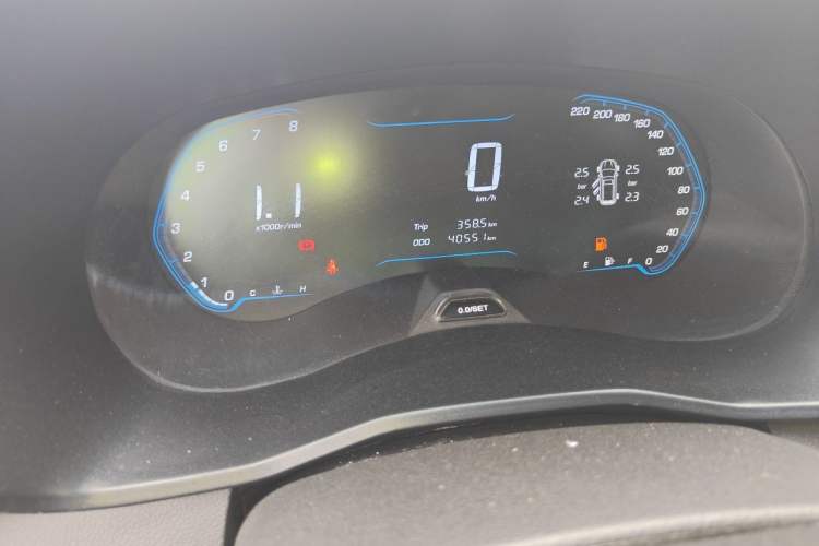 Used Wuling Hongguang S3 2018 1.5L Manual Luxury Model China V Standard Odometer Close Up