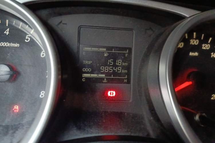 Used Wuling Hongguang S3 2018 1.5L Manual Standard Version China V Standard Odometer Close Up