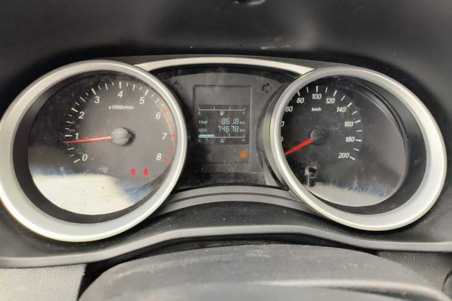 Used Wuling Hongguang S3 2018 1.5L Manual Standard Version China V Standard Odometer Close Up