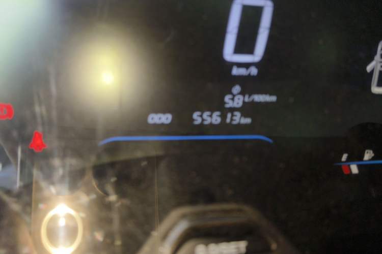 Used Wuling Hongguang S3 2018 1.5T Manual Comfort Model China V Standard Odometer Close Up