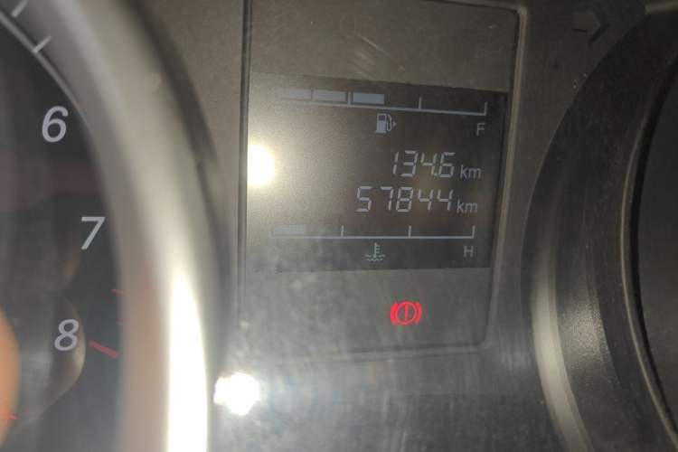 Used Wuling Hongguang S3 2018 1.5L Manual Standard Version China V Standard Odometer Close Up