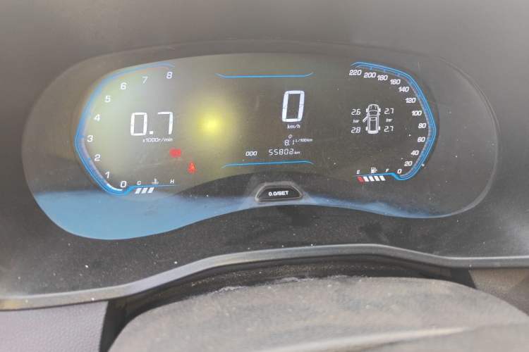 Used Wuling Hongguang S3 2018 1.5T Manual Luxury Model China V Standard Odometer Close Up