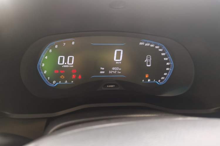 Used Wuling Hongguang S3 2018 1.5L Manual Comfort Model China V Standard Odometer Close Up
