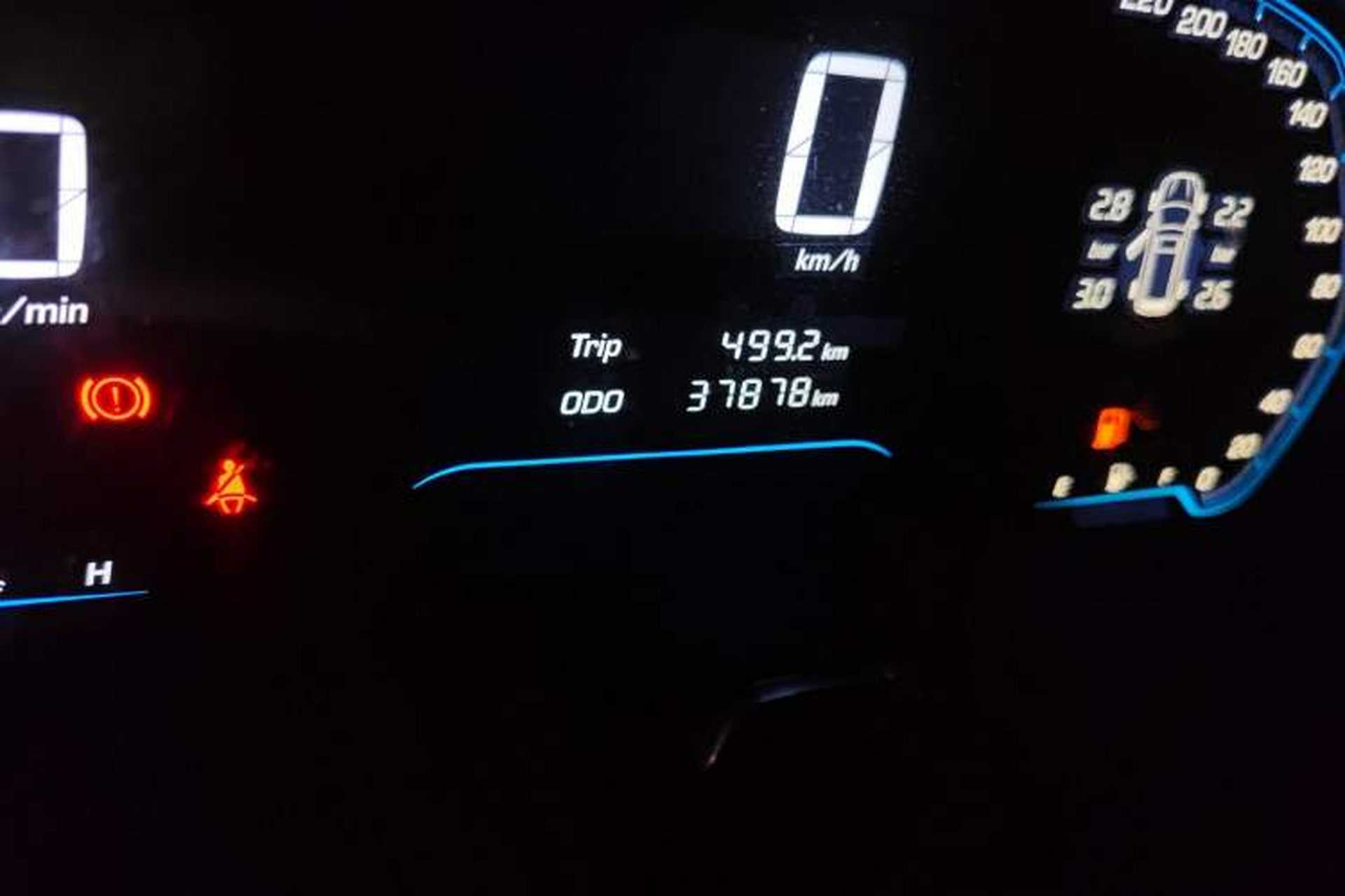 Used Wuling Hongguang S3 2018 1.5L Manual Luxury Model China V Standard Odometer Close Up