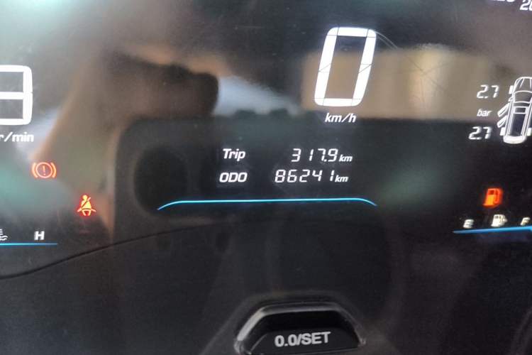 Used Wuling Hongguang S3 2018 1.5L Manual Luxury Model China V Standard Odometer Close Up