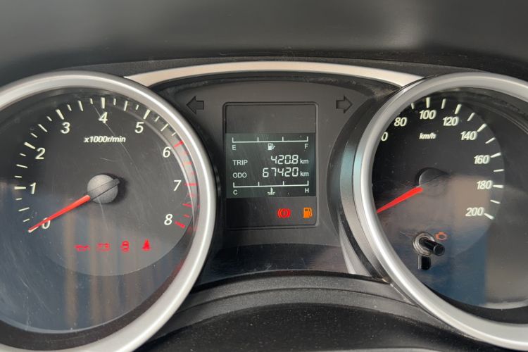 Used Wuling Hongguang S3 2018 1.5L Manual Standard Version China V Standard Odometer Close Up