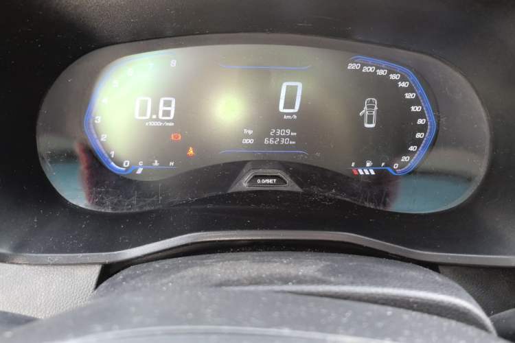 Used Wuling Hongguang S3 2018 1.5L Manual Comfort Model China V Standard Odometer Close Up
