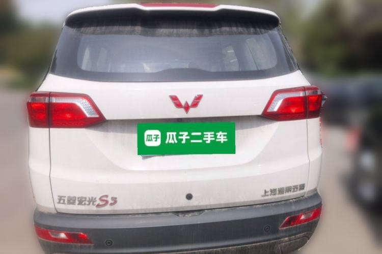 Used Wuling Hongguang S3 2018 1.5T Manual Comfort Model China V Standard Rear