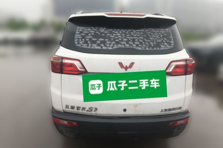 Used Wuling Hongguang S3 2018 1.5L Manual Comfort Model China V Standard Rear