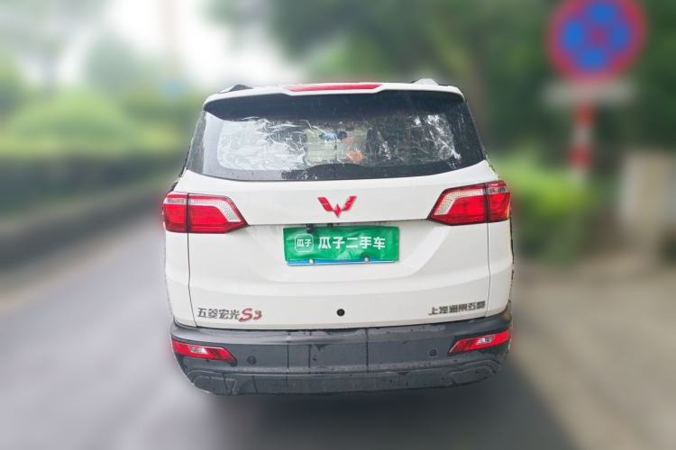 Used Wuling Hongguang S3 2018 1.5L Manual Comfort Model China V Standard Rear
