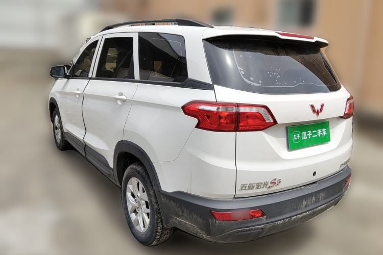 Used Wuling Hongguang S3 2018 1.5L Manual Standard Version China V Standard Rear Left 45 Deg