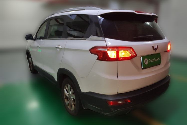 Used Wuling Hongguang S3 2018 1.5T Manual Luxury Model China V Standard Rear Left 45 Deg