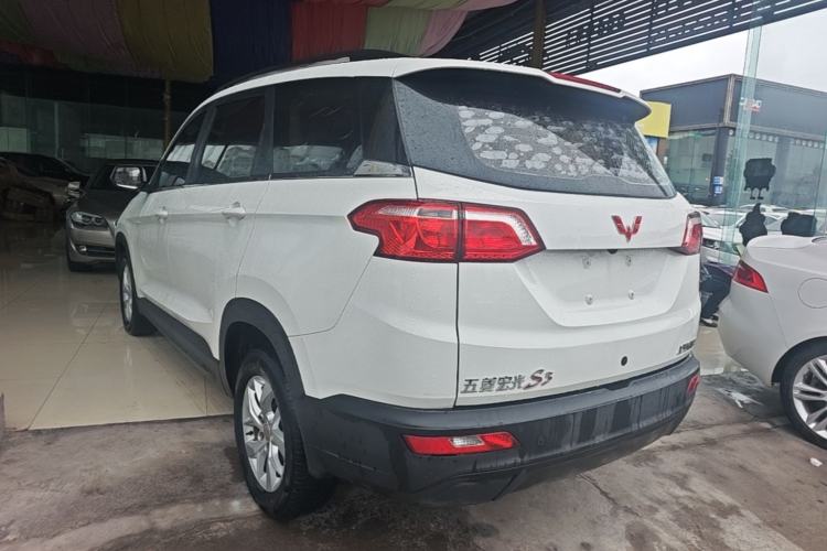 Used Wuling Hongguang S3 2018 1.5L Manual Comfort Model China V Standard Rear Left 45 Deg