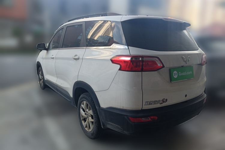 Used Wuling Hongguang S3 2018 1.5L Manual Comfort Model China V Standard Rear Left 45 Deg