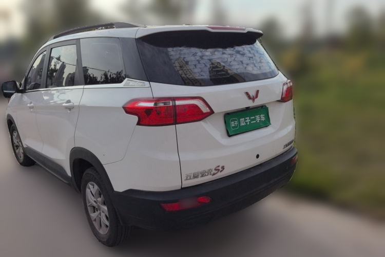 Used Wuling Hongguang S3 2018 1.5L Manual Comfort Model China V Standard Rear Left 45 Deg