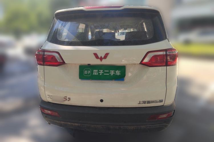Used Wuling Hongguang S3 2018 1.5L Manual Standard Version China V Standard Rear