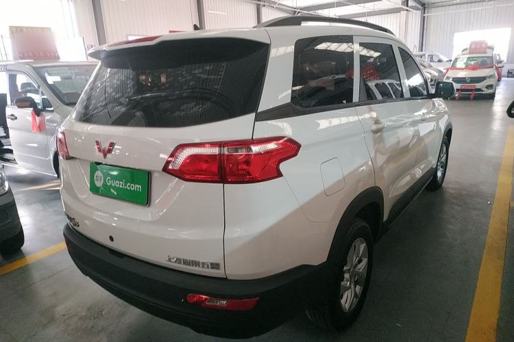 Used Wuling Hongguang S3 2018 1.5L Manual Standard Version China V Standard Rear Right 45 Deg