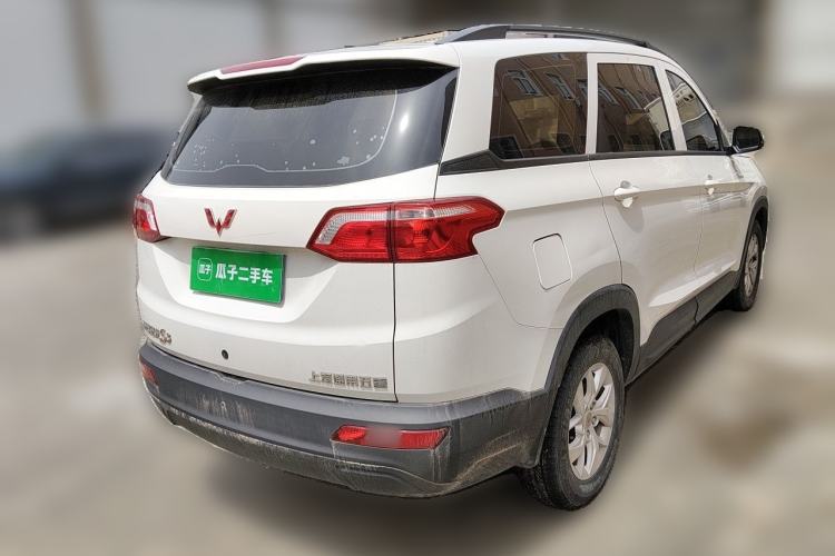 Used Wuling Hongguang S3 2018 1.5L Manual Standard Version China V Standard Rear Right 45 Deg