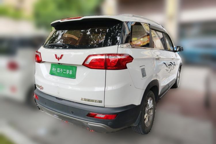 Used Wuling Hongguang S3 2018 1.5L Manual Luxury Model China V Standard Rear Right 45 Deg