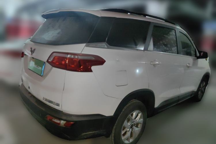 Used Wuling Hongguang S3 2018 1.5L Manual Comfort Model China V Standard Rear Right 45 Deg