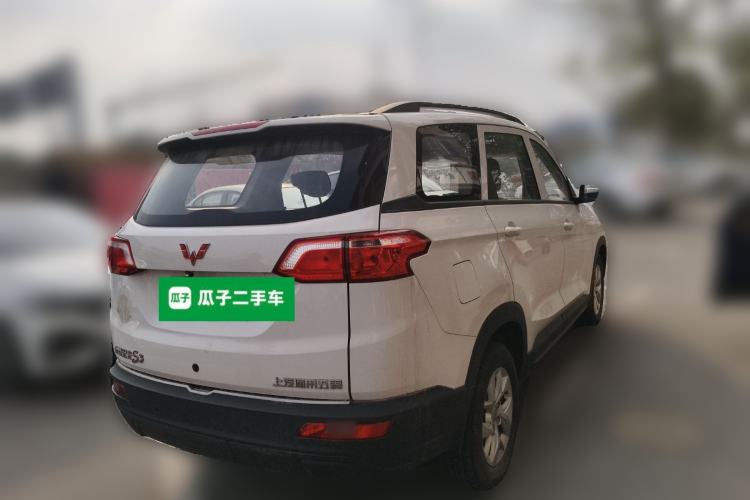 Used Wuling Hongguang S3 2018 1.5L Manual Standard Version China V Standard Rear Right 45 Deg