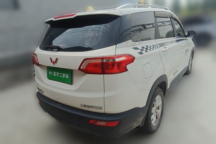 Used Wuling Hongguang S3 2018 1.5T Manual Luxury Model China V Standard Rear Right 45 Deg