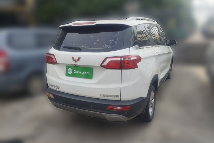 Used Wuling Hongguang S3 2018 1.5L Manual Luxury Model China V Standard Rear Right 45 Deg