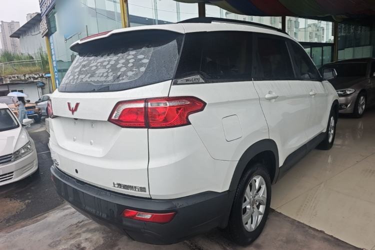 Used Wuling Hongguang S3 2018 1.5L Manual Comfort Model China V Standard Rear Right 45 Deg