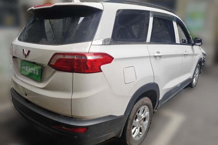 Used Wuling Hongguang S3 2018 1.5L Manual Standard Version China V Standard Rear Right 45 Deg