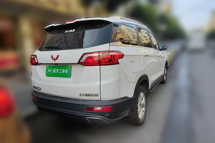 Used Wuling Hongguang S3 2018 1.5L Manual Luxury Model China V Standard Rear Right 45 Deg