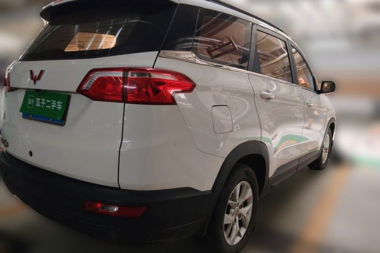 Used Wuling Hongguang S3 2018 1.5L Manual Comfort Model China V Standard Rear Right 45 Deg