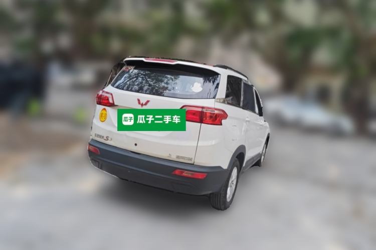 Used Wuling Hongguang S3 2018 1.5L Manual Standard Version China V Standard Rear Right 45 Deg