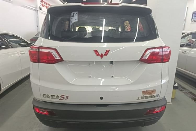 Used Wuling Hongguang S3 2018 1.5L Manual Standard Version China V Standard Rear