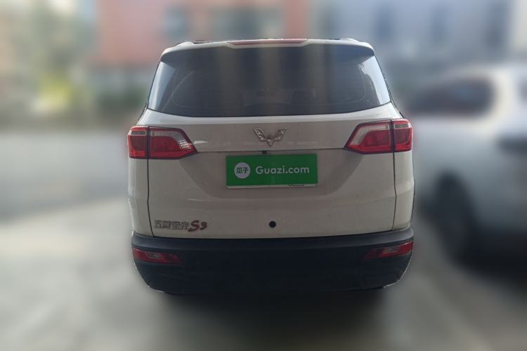 Used Wuling Hongguang S3 2018 1.5L Manual Comfort Model China V Standard Rear