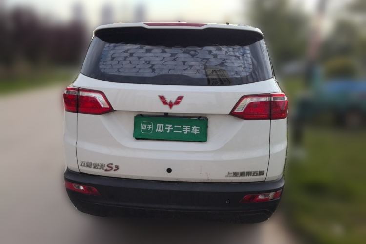 Used Wuling Hongguang S3 2018 1.5L Manual Comfort Model China V Standard Rear