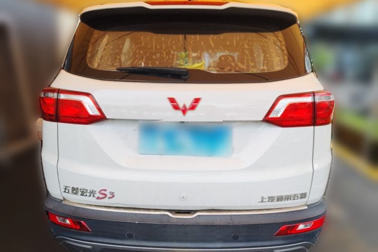 Used Wuling Hongguang S3 2018 1.5L Manual Luxury Model China V Standard Rear
