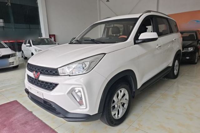 Used Wuling Hongguang S3 2018 1.5L Manual Luxury Model China V Standard