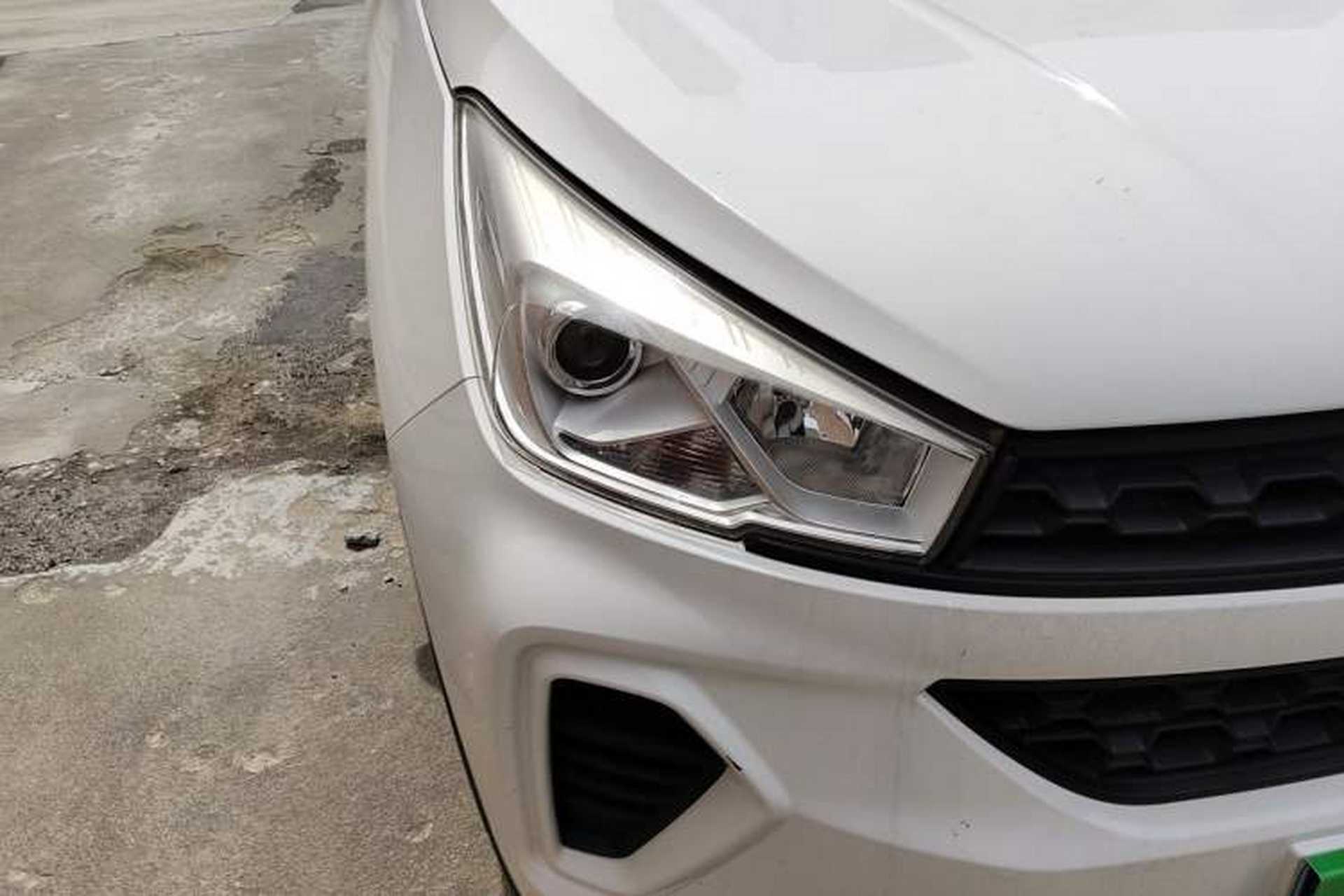 Used Wuling Hongguang S3 2018 1.5L Manual Standard Version China V Standard Right Front Headlight