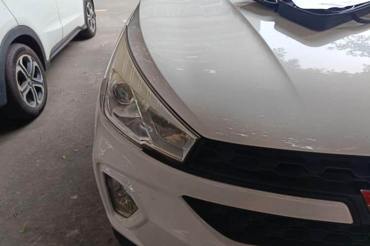 Used Wuling Hongguang S3 2018 1.5L Manual Standard Version China V Standard Right Front Headlight