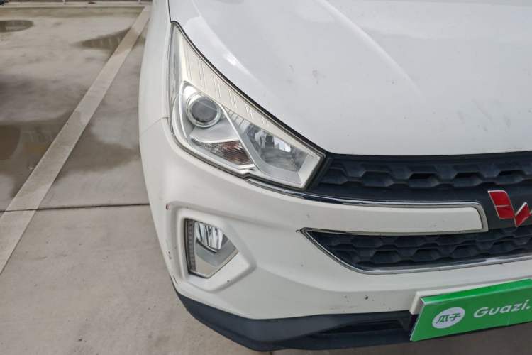 Used Wuling Hongguang S3 2018 1.5L Manual Luxury Model China V Standard Right Front Headlight