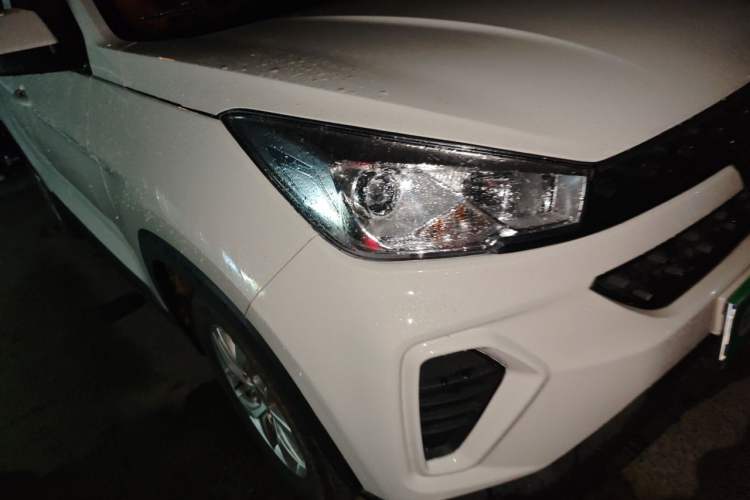 Used Wuling Hongguang S3 2018 1.5L Manual Standard Version China V Standard Right Front Headlight